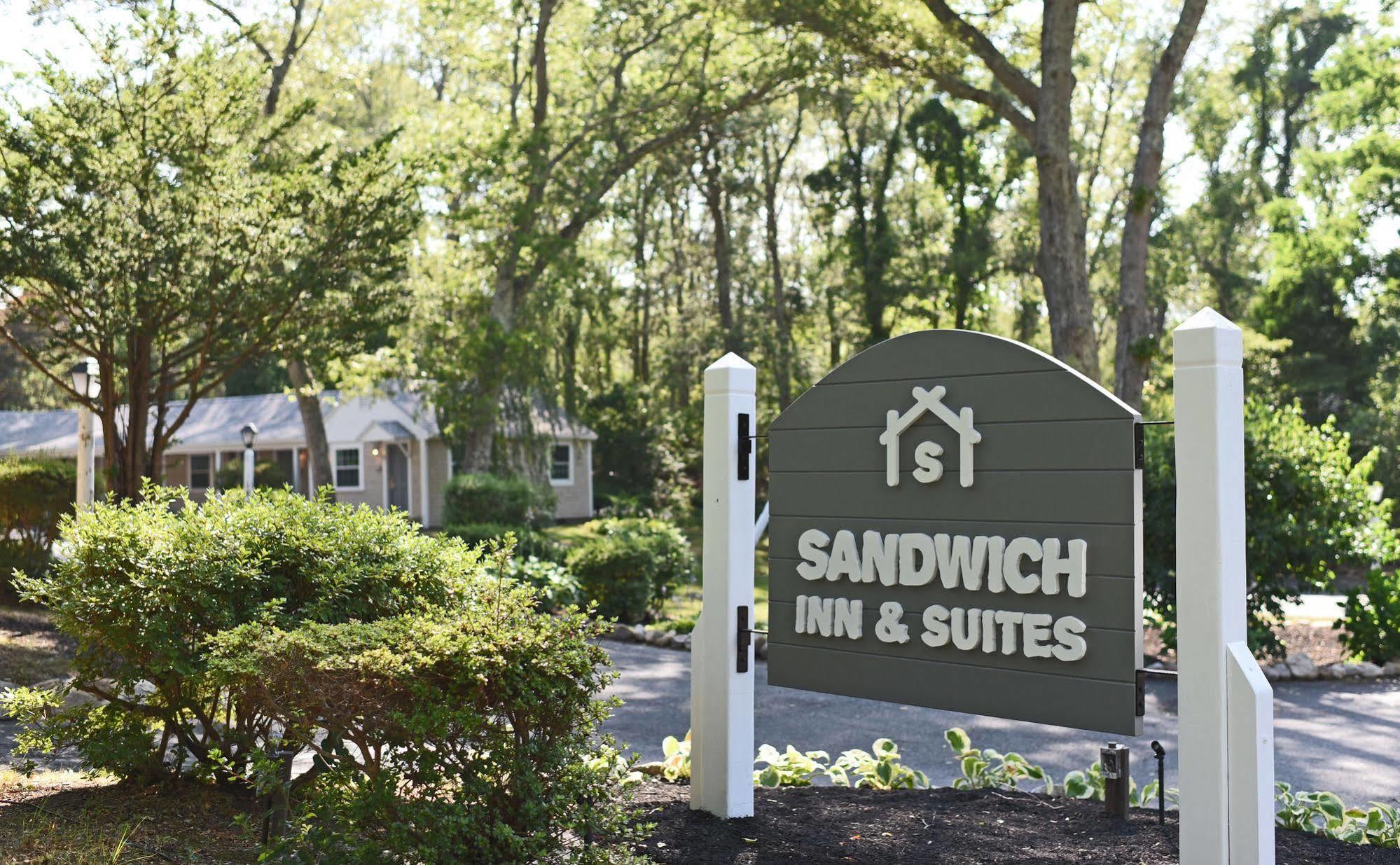 Sandwich Inn And Suites Екстериор снимка